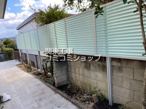 施工例：横浜市泉区 エクステリア工事 目隠しフェンス塀 LIXILリクシル 