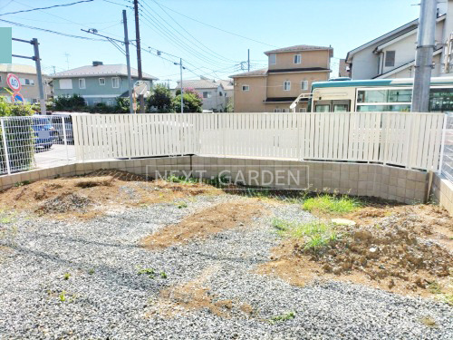 施工例画像：埼玉県 さいたま市  目隠しフェンス塀 境界フェンス塀 タイルデッキ