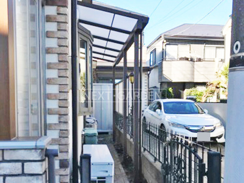施工例画像：東京都 狛江市  フル木製調テラス屋根 三協ナチュレS1階
