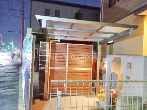 施工例画像：東京都 江戸川区  横引きシャッター 目隠しフェンス塀 サイクルポート