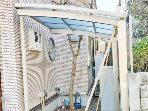 施工例画像：千葉県 緑区  自転車バイク屋根 LIXILネスカR
