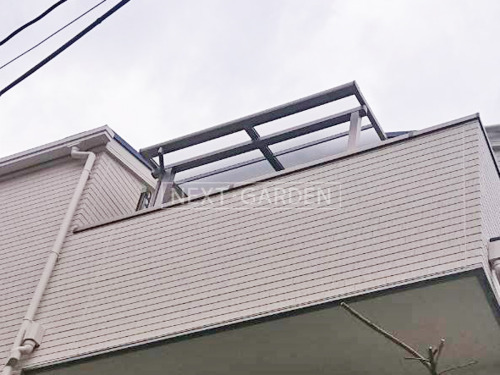 施工例画像：東京都 板橋区  ベランダ屋根 LIXILスピーネ3階