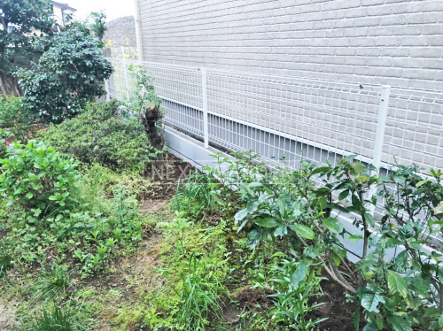 施工例画像：埼玉県 越谷市  境界フェンス塀