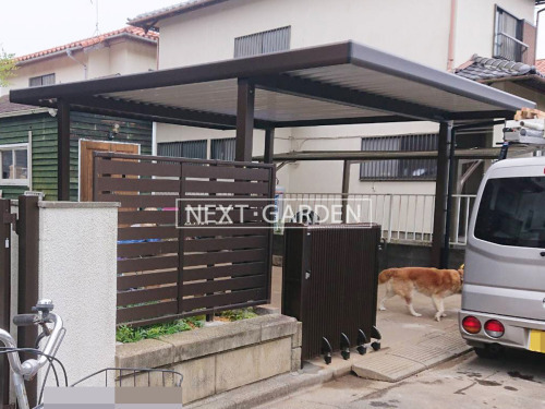施工例画像：茨城県 つくばみらい市  カーポート２台(ワイド) 伸縮ゲート 両開き門扉 YKKAP