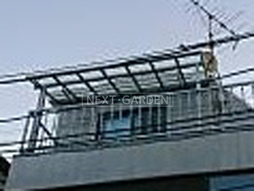 施工例画像：東京都 中野区  ３階ベランダ屋根 LIXIL テラスVS F 雪30 