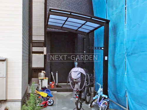 施工例画像：神奈川県 横浜市  自転車バイク屋根 LIXILネスカR