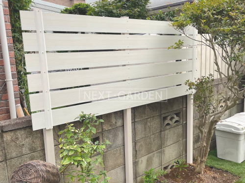 施工例画像：埼玉県 川越市  フル木製調テラス屋根 人工木ウッドデッキ 目隠しフェンス塀