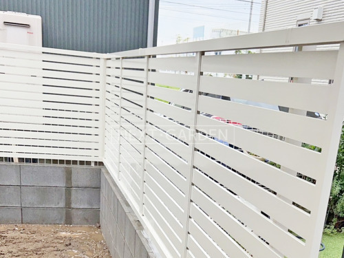 施工例画像：千葉県 流山市  目隠しフェンス塀 LIXIL AB YS2型 コンクリートブロック