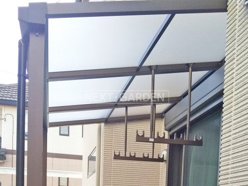 施工例画像：東京都 国分寺市  ベランダ屋根 YKKソラリア2階 雨除け屋根 1階