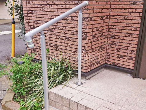 施工例画像：埼玉県 入間市  玄関アプローチ階段手摺り YKKパルトナーUD
