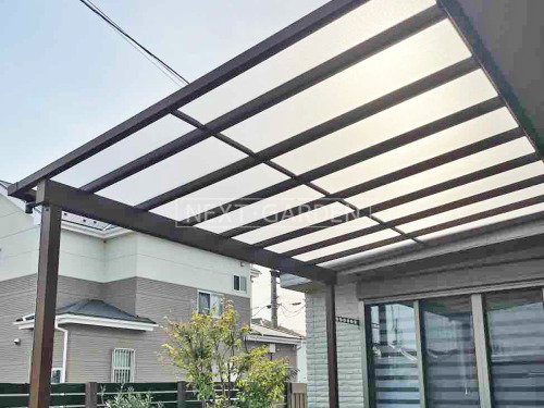 施工例画像：千葉県 四街道市  フル木製調テラス屋根 YKKサザンテラス フレームタイプ1階