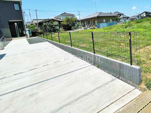 施工例画像：茨城県 つくば市  カーポート 境界フェンス塀