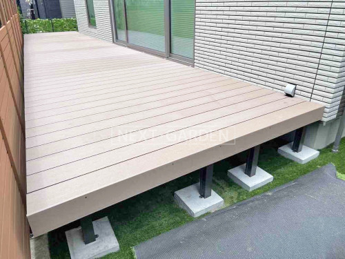 施工例画像：東京都 町田市  人工木材ウッドデッキ LIXIL樹ら楽ステージ